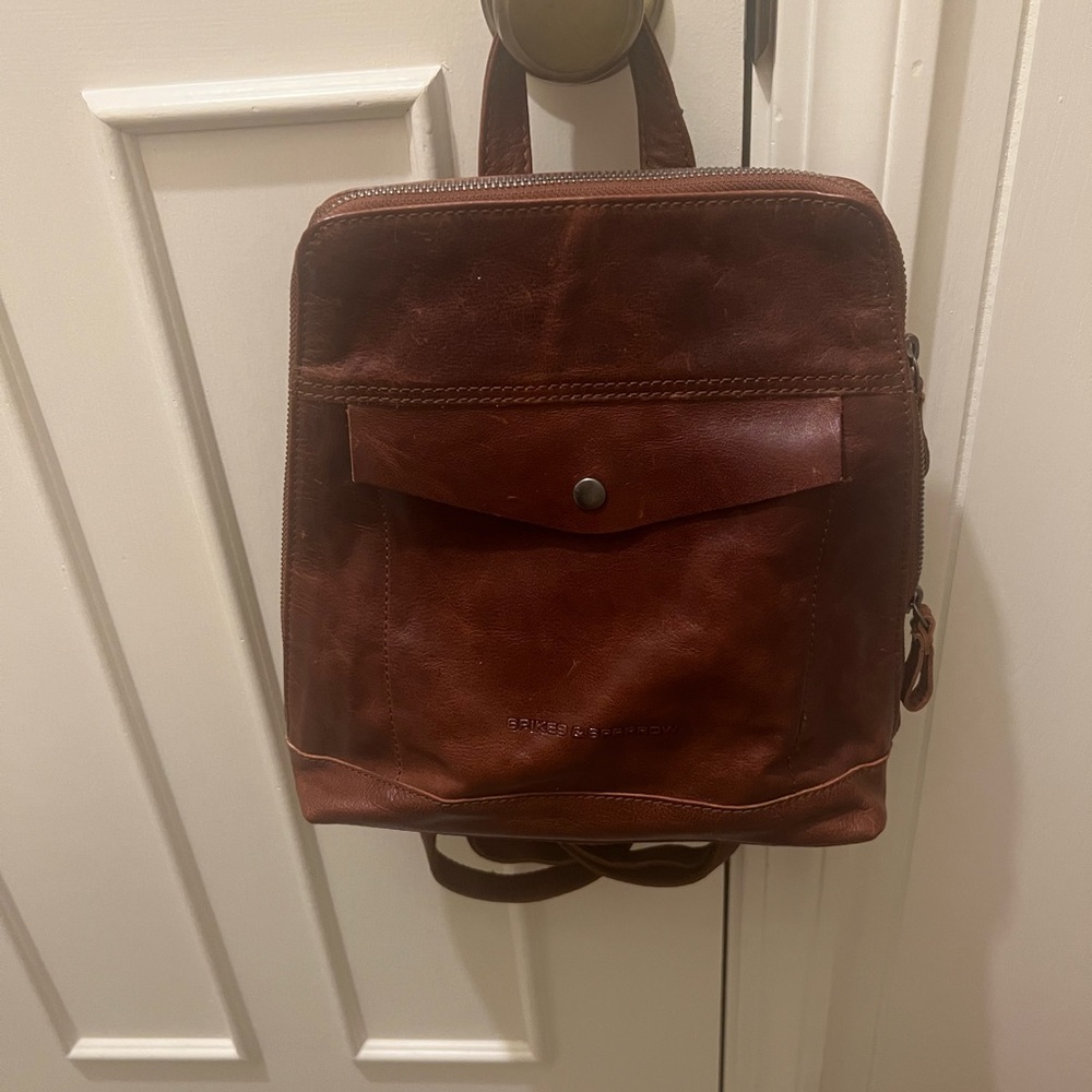 Classic Brown Leather Backpack for Everyday Use